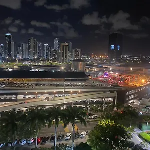 https://lm-hotels-recife.portodegalinhashotels.com